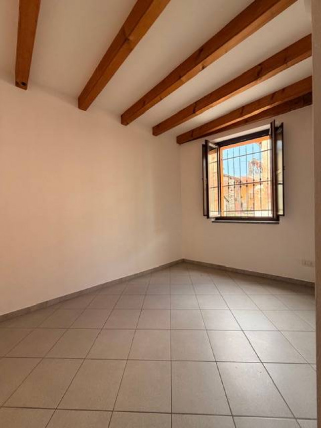 Appartamento in affitto a Crosio della Valle