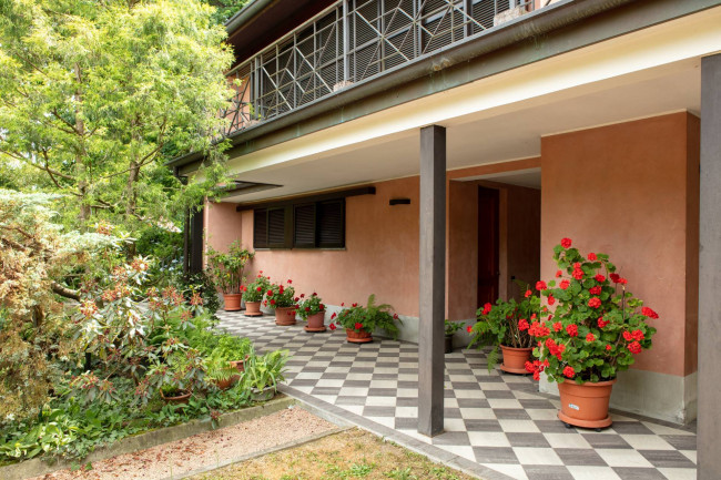 Villa in vendita a Casorate Sempione