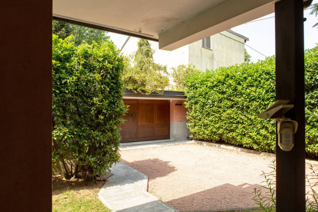 Villa in vendita a Casorate Sempione