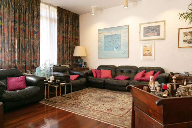 Villa in vendita a Casorate Sempione