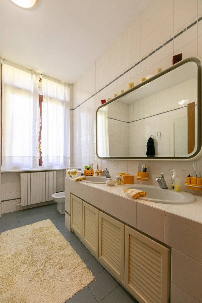 Villa in vendita a Casorate Sempione