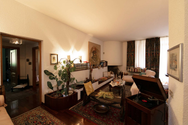 Villa in vendita a Casorate Sempione