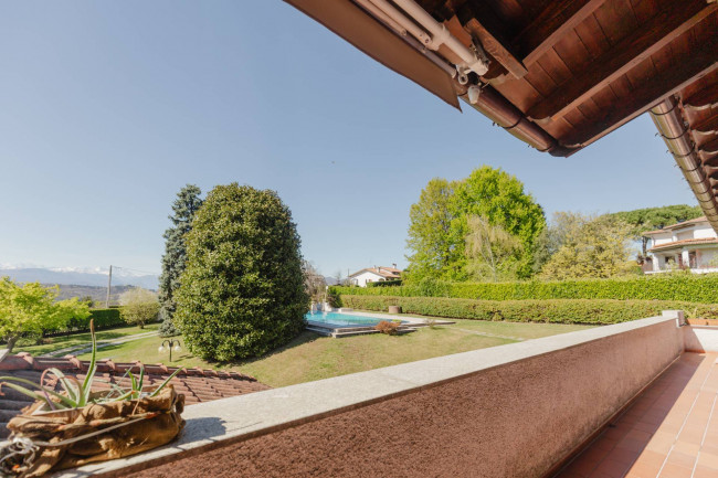 Villa in vendita a Sumirago