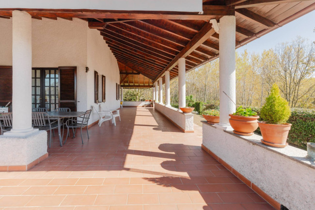 Villa in vendita a Sumirago