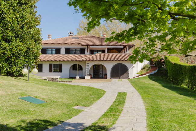 Villa in vendita a Sumirago