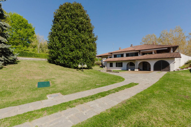 Villa in vendita a Sumirago
