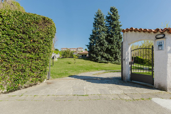 Villa in vendita a Sumirago