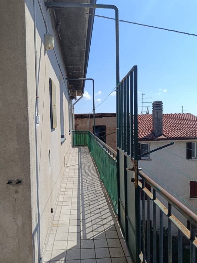 Appartamento in vendita a Caronno Varesino