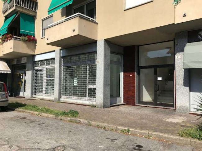 Locale commerciale in vendita a Cittiglio