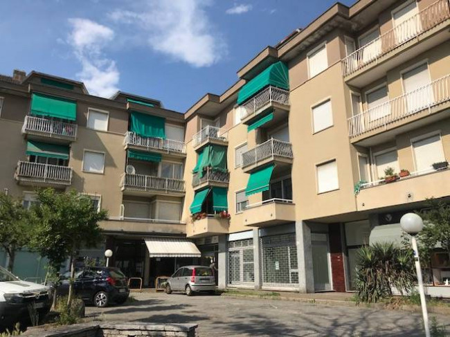 Locale commerciale in vendita a Cittiglio
