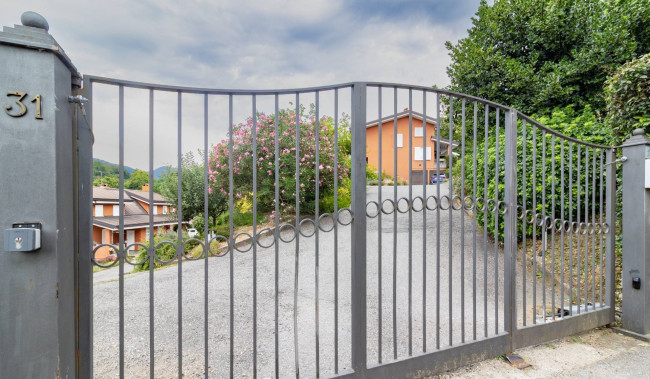 Villette a schiera in vendita a Varese