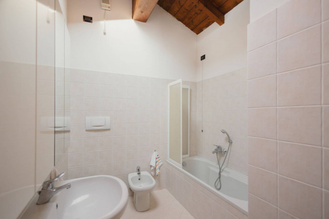 Appartamento in vendita a Luvinate