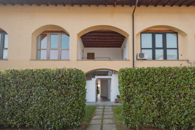 Appartamento in vendita a Luvinate