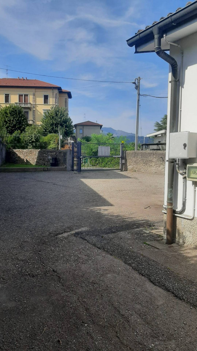 laboratorio in vendita a Varese