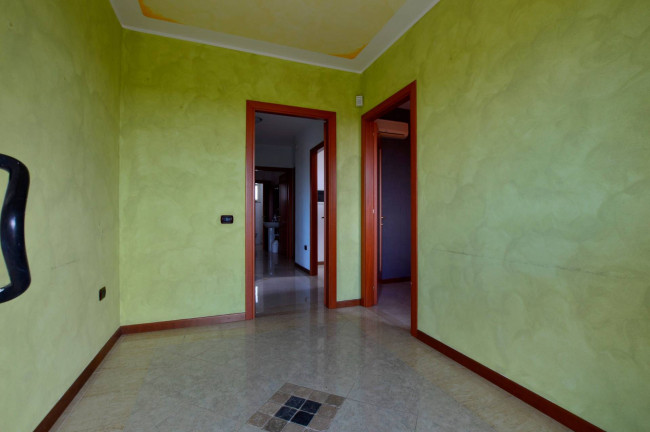 Capannone in vendita a Dolianova