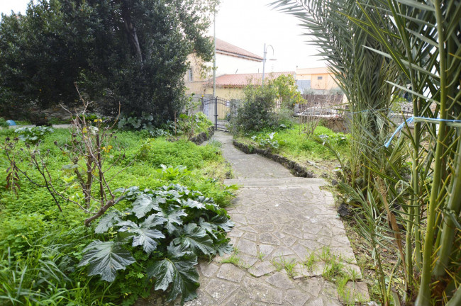 Villa in vendita a Ales
