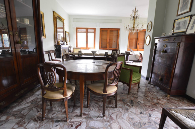 Villa in vendita a Ales