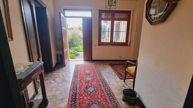 Villa in vendita a Ales