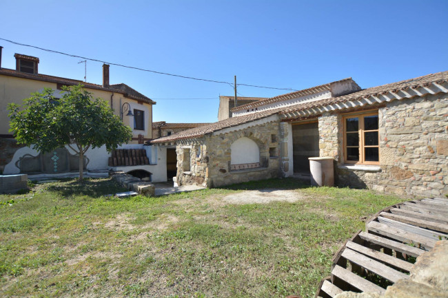 Casa singola in vendita a Albagiara