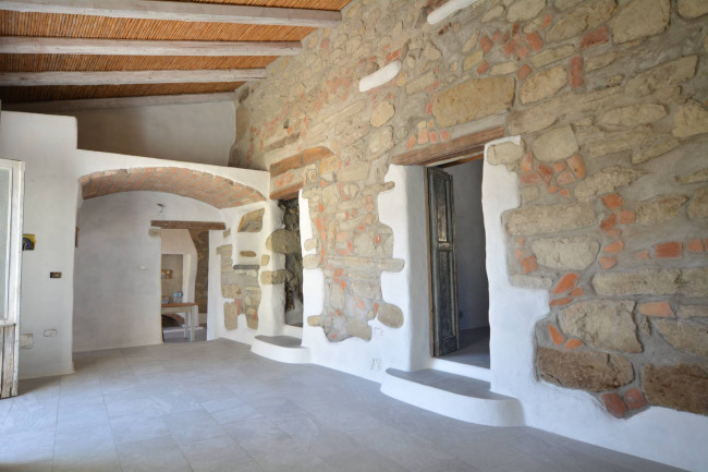 Casa singola in vendita a Albagiara