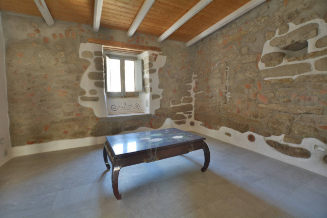 Casa singola in vendita a Albagiara