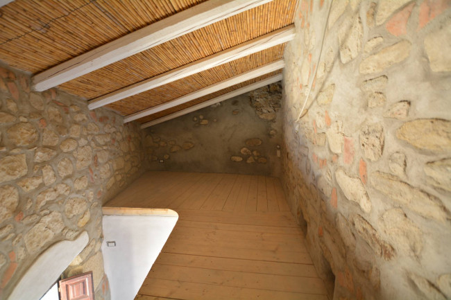 Casa singola in vendita a Albagiara