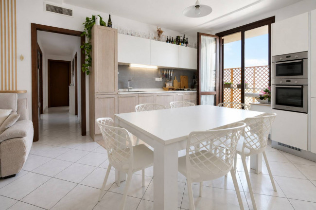 Appartamento in vendita a Elmas