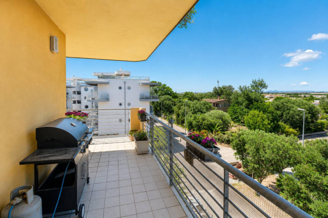 Appartamento in vendita a Elmas