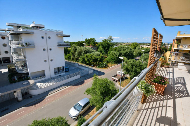 Appartamento in vendita a Elmas