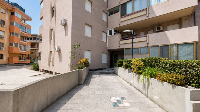 Studio/Ufficio in affitto a Cagliari