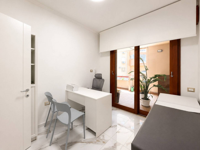 Studio/Ufficio in affitto a Cagliari