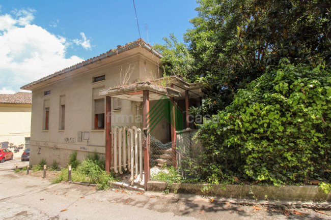 Casa singola in vendita a Teramo