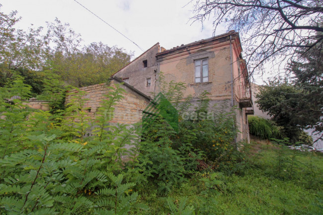 Casa singola in vendita a Teramo