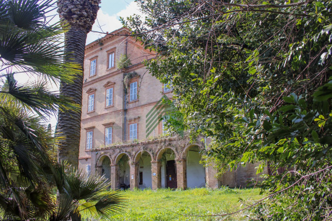 Villa in vendita a Giulianova