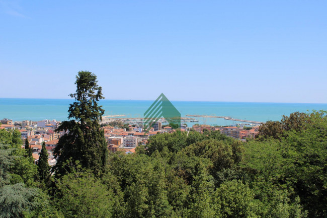 Villa in vendita a Giulianova