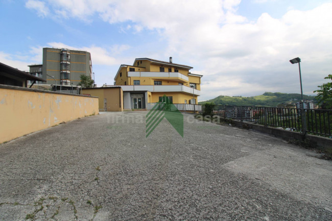 Intero stabile in vendita a Teramo