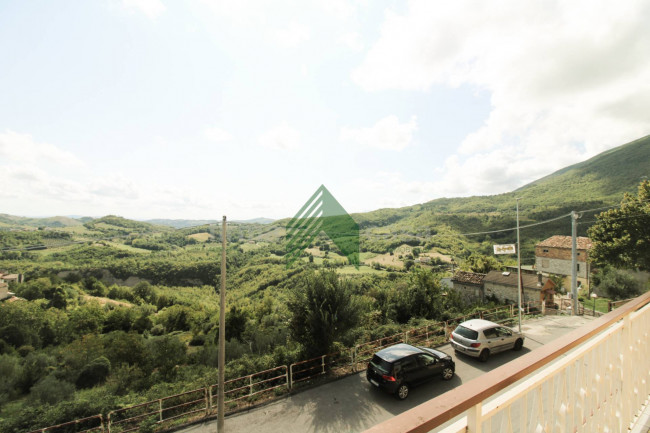 Casa singola in vendita a Civitella del Tronto