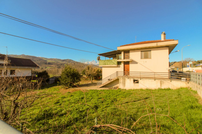 Casa singola in vendita a Teramo