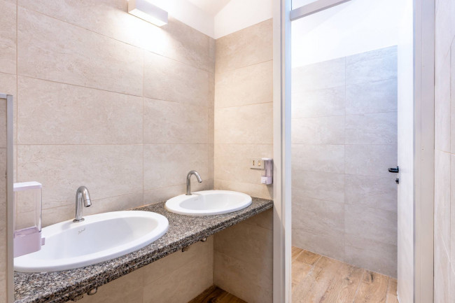 Attività commerciale in affitto a Eraclea