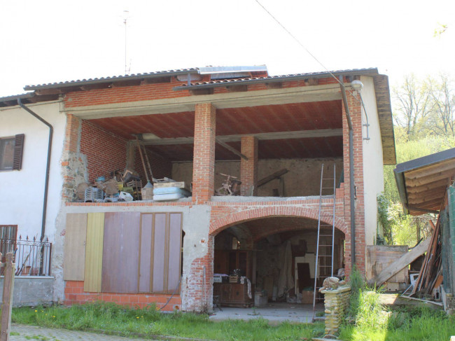 Casa singola in vendita a Caravino