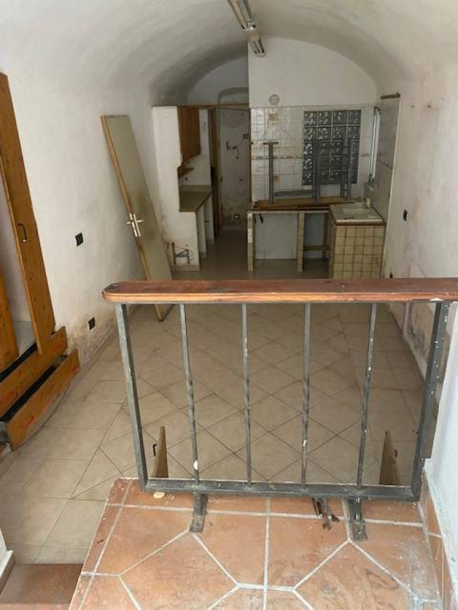 Magazzino in vendita a Ventimiglia