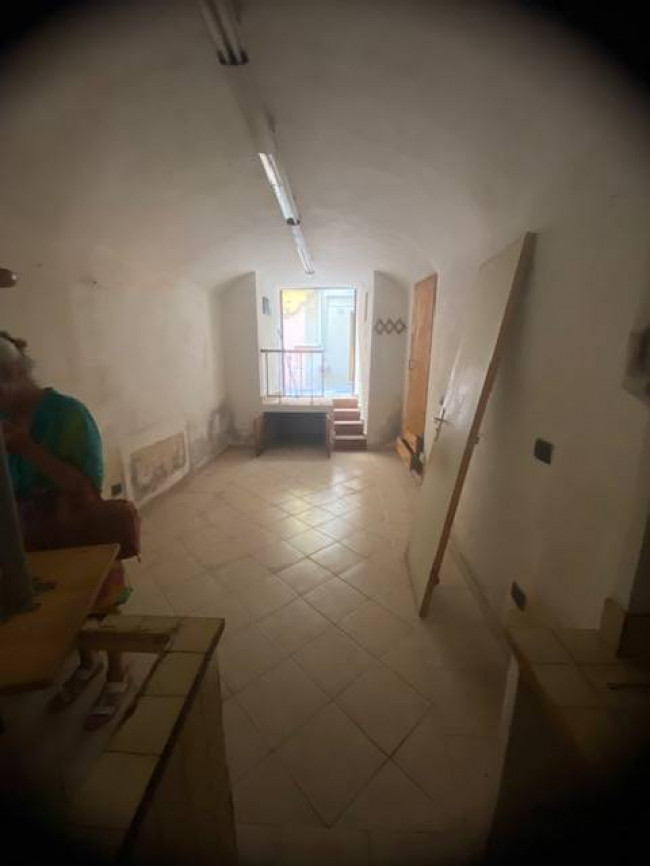 Magazzino in vendita a Ventimiglia