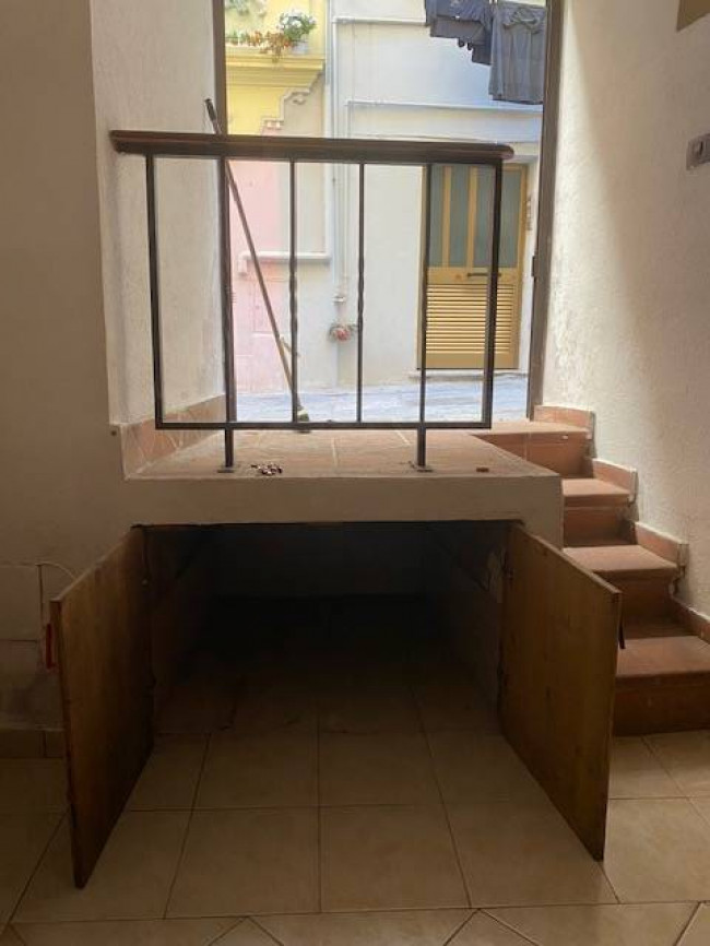 Magazzino in vendita a Ventimiglia