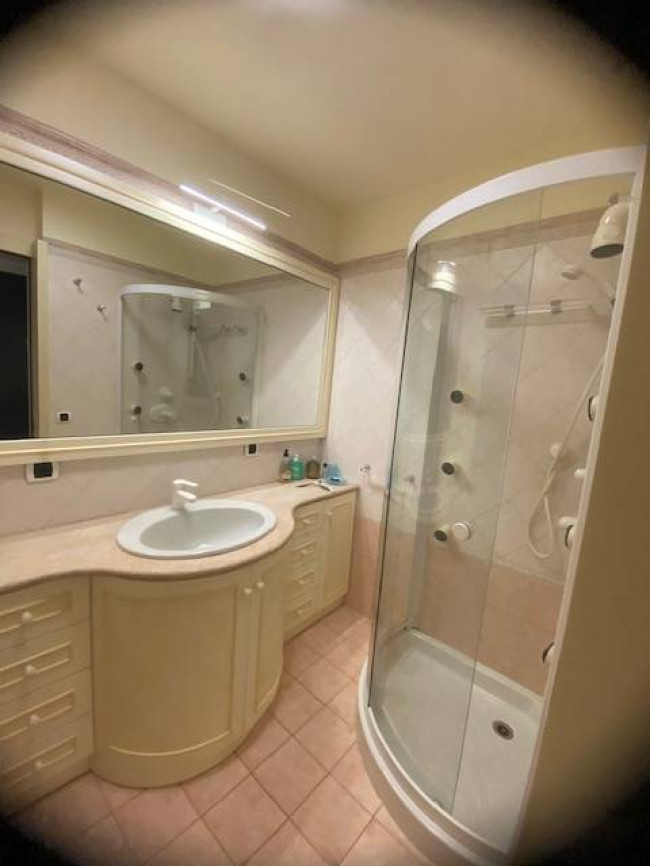 Appartamento in vendita a Menton