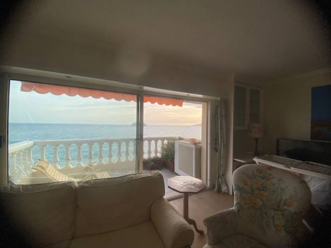 Appartamento in vendita a Menton