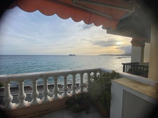 Appartamento in vendita a Menton