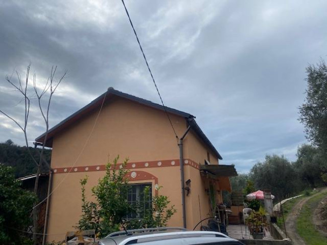 Casa singola in vendita a Ventimiglia
