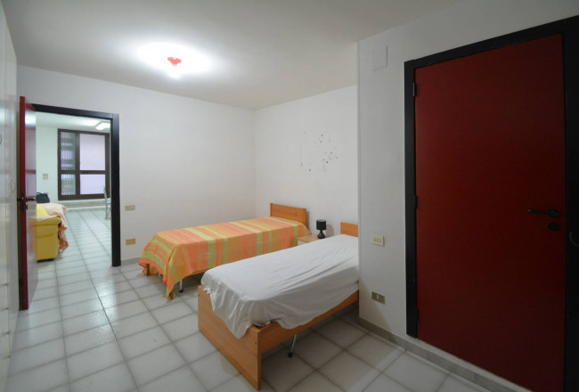 Magazzino in vendita a Matera