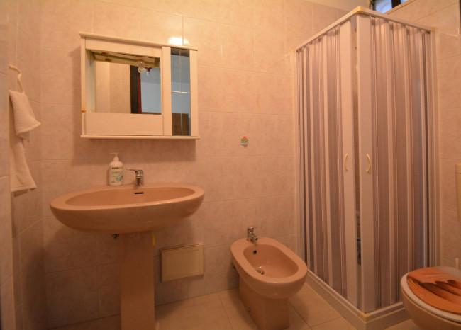 Magazzino in vendita a Matera