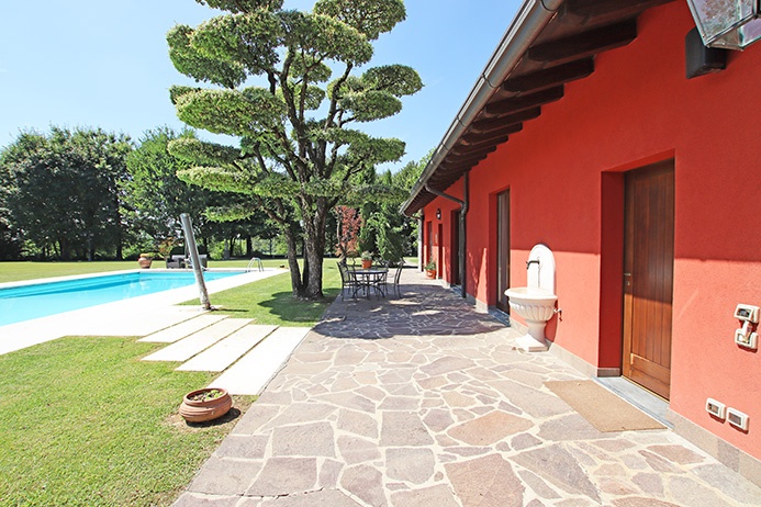 Villa in vendita a Dalmine (BG)